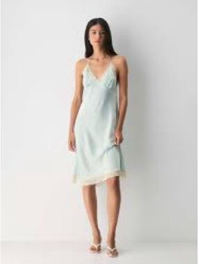 Wilfred Aritzia Size S Viscose Rayon Slip Dress Sage Green